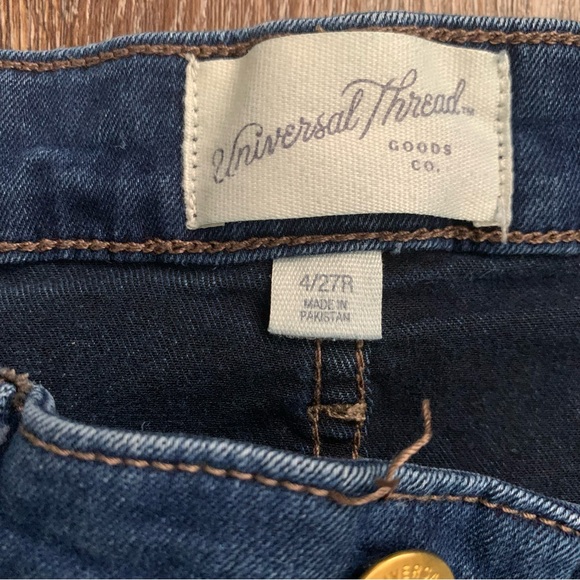 Universal Thread Mid Rise Skinny Jeans Size 4 - Picture 6 of 9